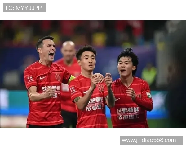 成都足球队总决赛特别报道：从低谷到巅峰的逆袭之旅全记录